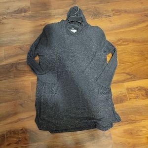 Women's hooded top, medium